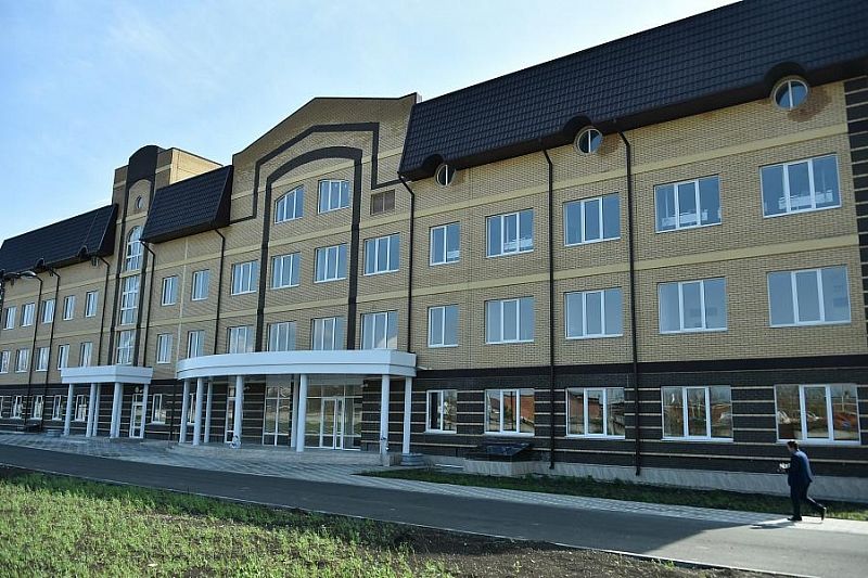Акушерско-гинекологический корпус в Кореновске примет первых пациентов в ноябре