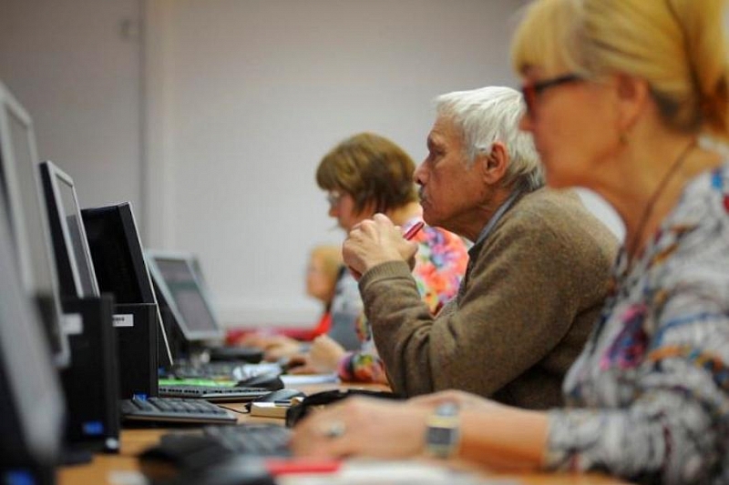 В Краснодарском крае пенсионеры и инвалиды могут пройти бесплатное обучение компьютерной грамотности