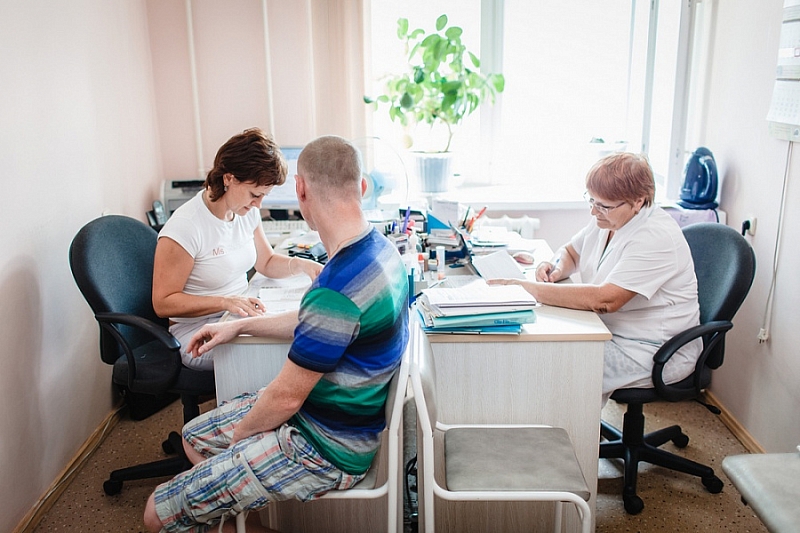 В Краснодарском крае более 500 медработников станут участниками программ «Земский доктор» и «Земский фельдшер»
