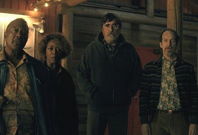 Неожиданный финал: Netflix закрыл «Городок» после первого сезона
