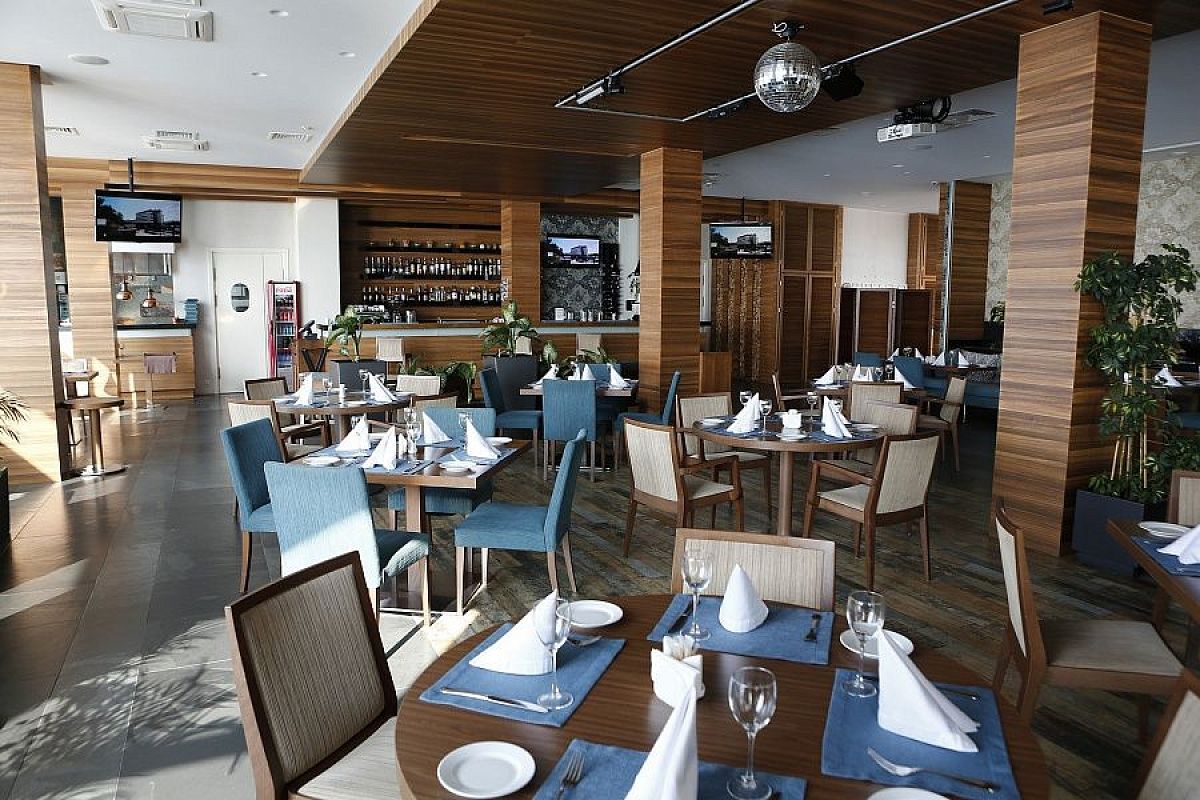 Без согласия сотрудника работодатель не имеет права отправить его в отпуск без содержания