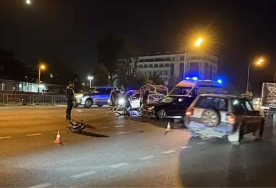 В Краснодаре водитель мотоцикла погиб в ДТП