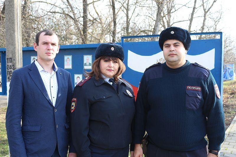 В Краснодарском крае полицейские спасли ребенка, которого пытался убить отец
