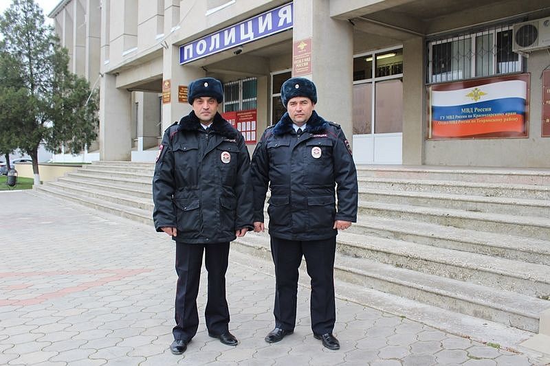 В Краснодарском крае полицейские спасли мужчину, которому взрывом снаряда разорвало ступню