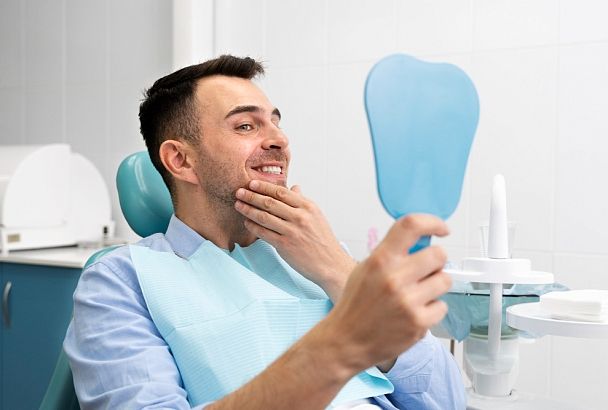 Не садисты и не обманщики: развенчиваем 5 мифов о стоматологах