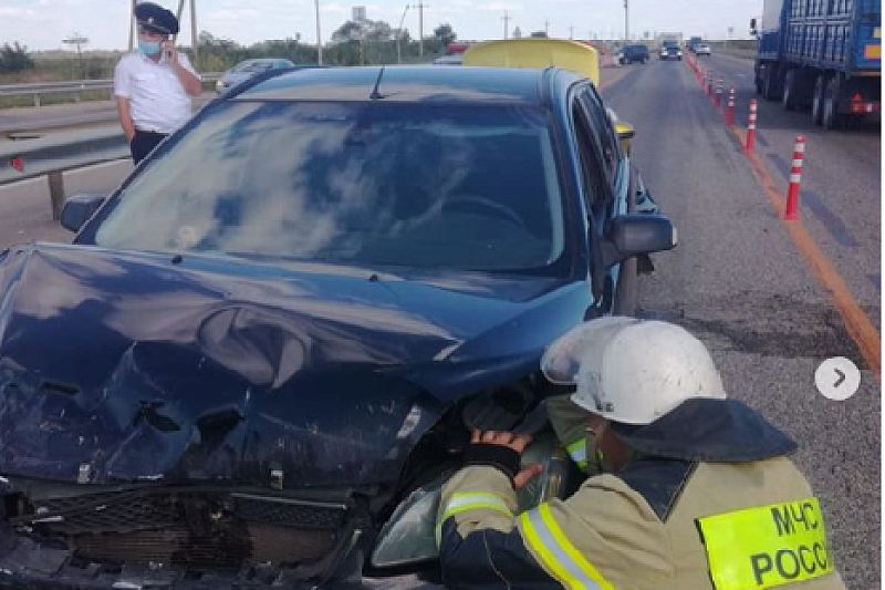 В Адыгее произошло ДТП с участием четырех автомобилей. Есть пострадавший 