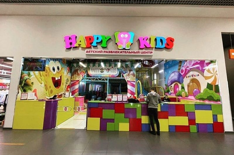 В торговых центрах Краснодара нашли работающие в пандемию детский центр и игровую комнату