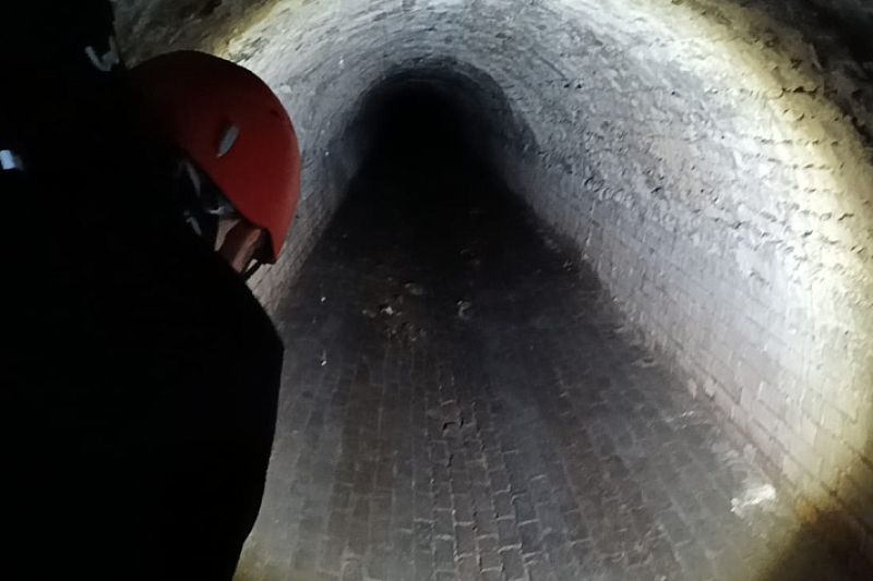 Загадки подземелья: члены РГО обследовали старинный ход под парком в Ейске 