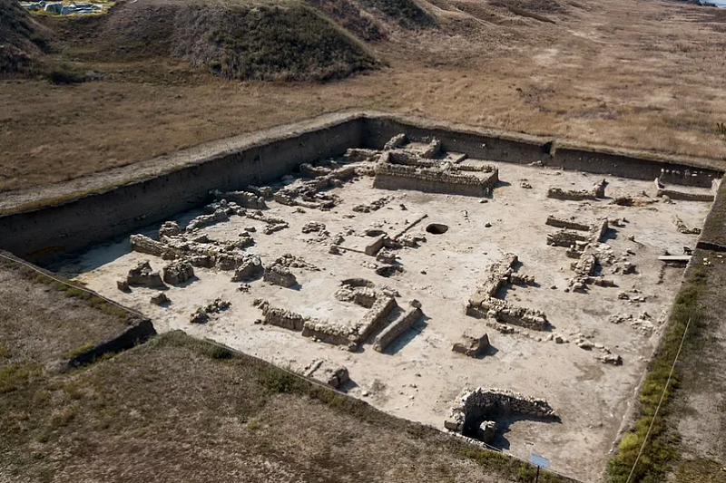 Дом средневекового шулера нашли археологи на Тамани