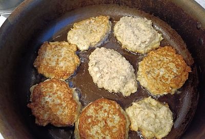 Нежнее котлет вы не ели никогда! Рыбные котлетки из филе скумбрии и вареных яиц