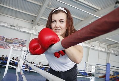 Если женщина в ударе: 36-летняя ﻿Наталья Дроженко из Тихорецкого района стала чемпионкой Краснодарского края и ЮФО по боксу