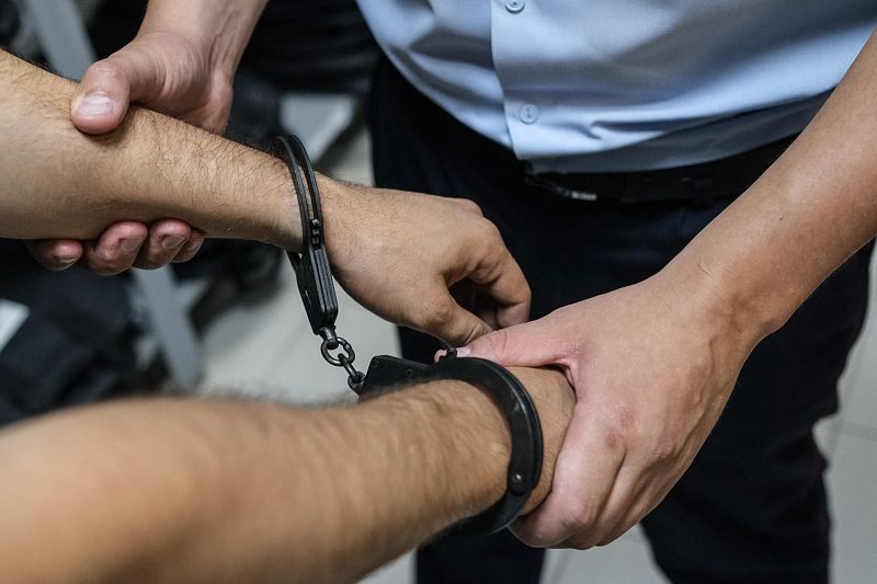 В Краснодаре замдиректора электросетевой компании заключен под стражу по делу о коррупции