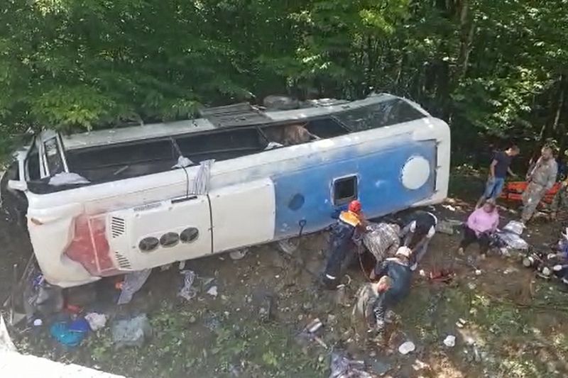 Число погибших в ДТП с туристическим автобусом в Краснодарском крае увеличилось до двух