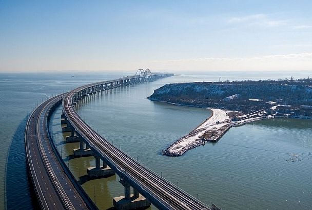 Главгосэкспертиза одобрила проект электрификации железной дороги на Крымском мосту