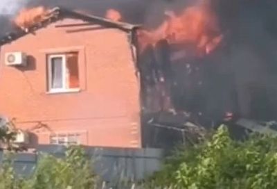 В Ростовской области на дом упал беспилотник