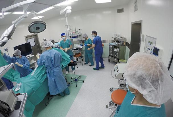 В  Сочи медики спасли жизнь пациентке с 12-сантиметровой грыжей