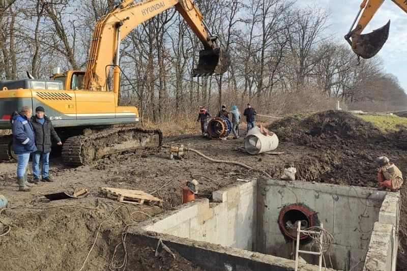 Строительство Ейского водопровода продолжается в Краснодарском крае