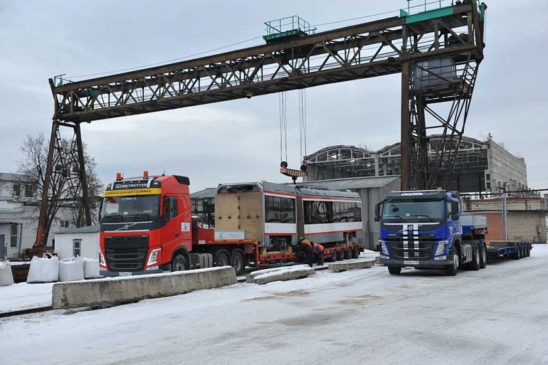 Новый трехсекционный трамвай привезут в Краснодар в середине декабря