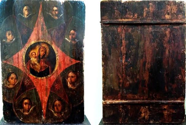 Иконы, наконечники стрел, зеркала: коллекцию изъятых таможенниками древностей передали в музей Краснодара