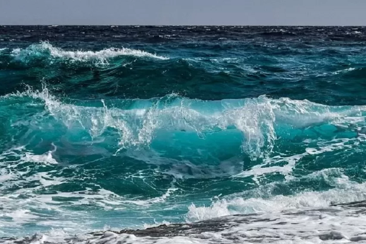 Температура воды в Черном и Азовском морях стремительно падает