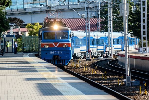 Резня в купе: пассажир поезда Барнаул – Адлер ранил ножом попутчиков