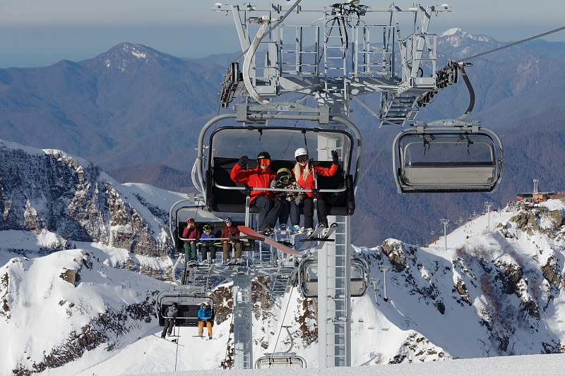 Красная Поляна попала в топ-3 популярных горнолыжных курортов для активного зимнего отдыха