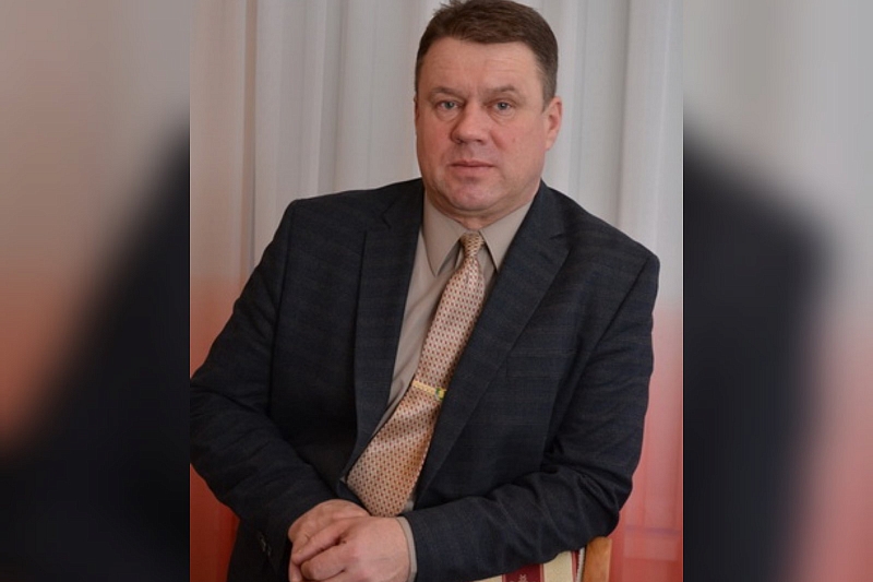 Глава Ейского района Юрий Келембет досрочно сложил полномочия
