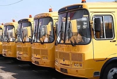Краснодар получил 20 новых школьных автобусов после атаки БПЛА