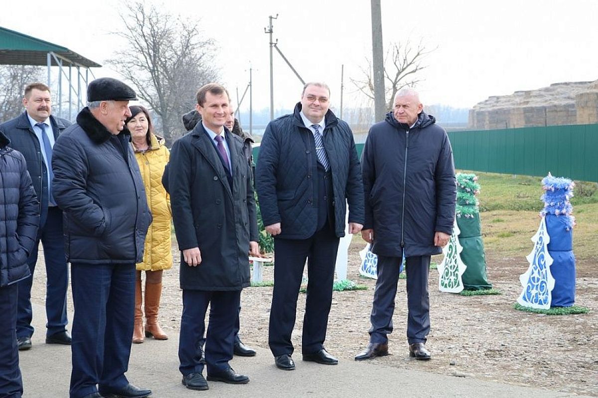 В Новокубанском районе открыли новый животноводческий комплекс