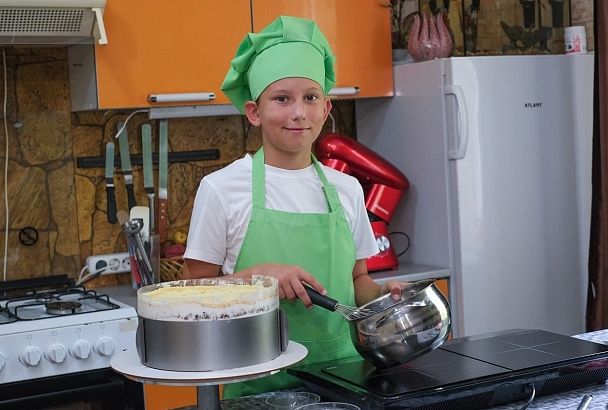 «Сам готовил, зуб даю!»: как юный кондитер из Геленджика удивил Рената Агзамова 