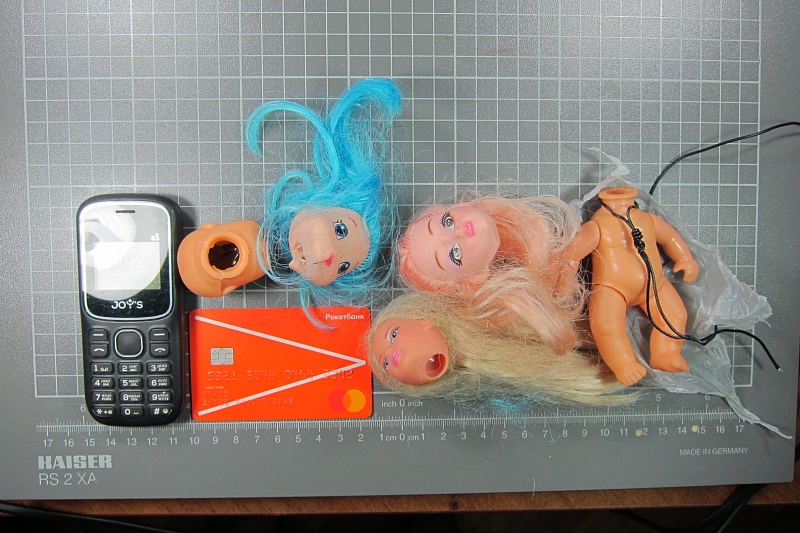 В Сочи задержаны закладчики наркотиков с мефедроном в куклах