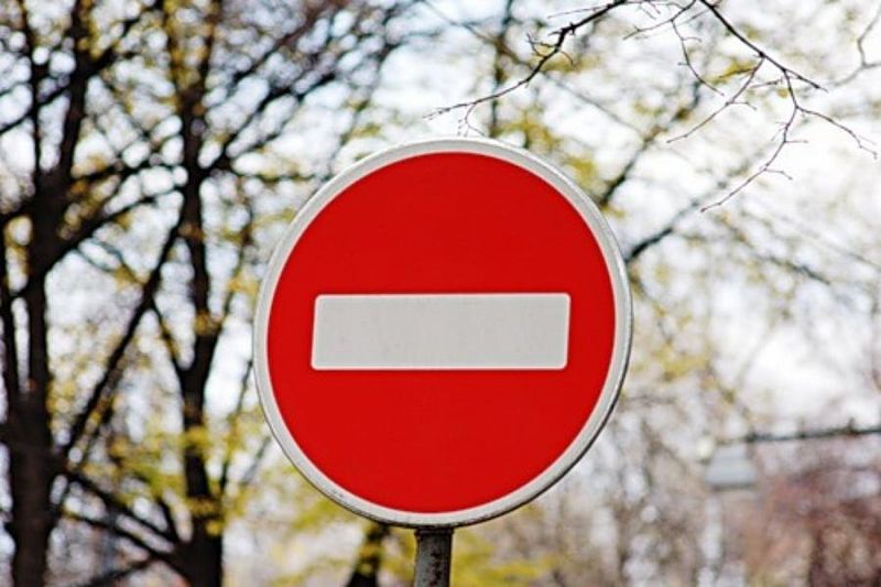 Движение транспорта по улице Тепличной в Краснодаре временно ограничат