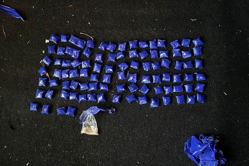 В Краснодаре полиция поймала 18-летнего закладчика со 100 свертками «синтетики»