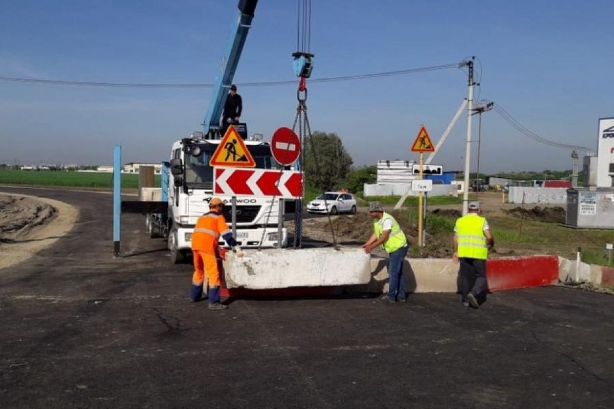 Подъездная дорога к поселку Индустриальному в Краснодаре полностью открыта для движения