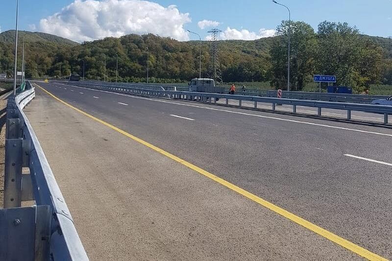 В Туапсинском районе завершена реконструкция моста через реку Джубга