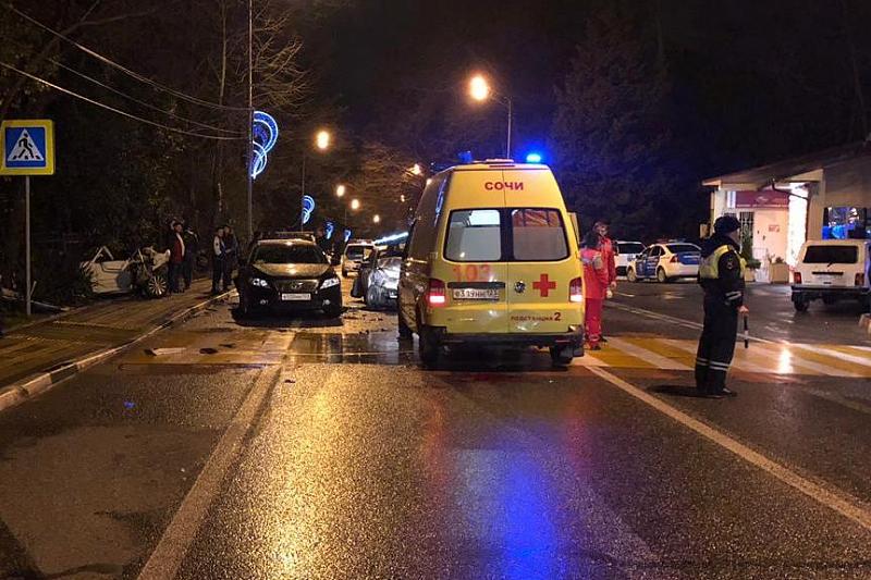 В Cочи полицейский устроил аварию с подростками и отказался от медосвидетельствования