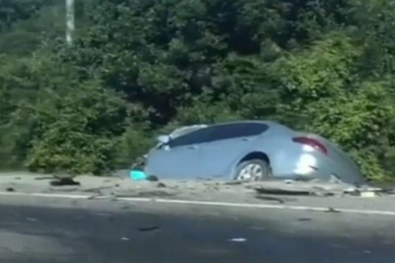 В Краснодарском крае в жестком ДТП с 4 автомобилями погиб, уснувший за рулем водитель