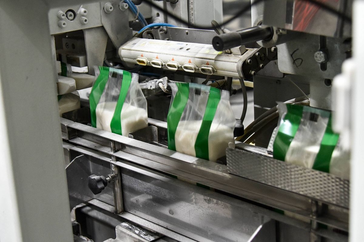 Глобальная модернизация производства Усть-Лабинского сахарного завода позволила увеличить производительность  до 7,5 тысячи тонн. 