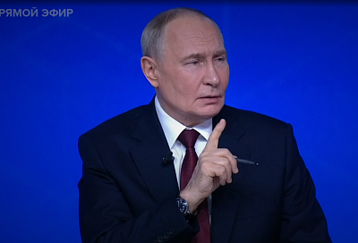 Путин заявил о невмешательстве в решения Банка России