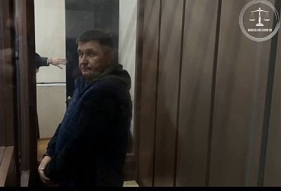 Суд оставил под стражей бывшего вице-губернатора Краснодарского края Власова