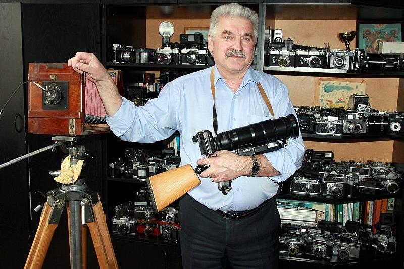 Руководитель районной телестудии собрал крупнейшую на Кубани коллекцию фотоаппаратов