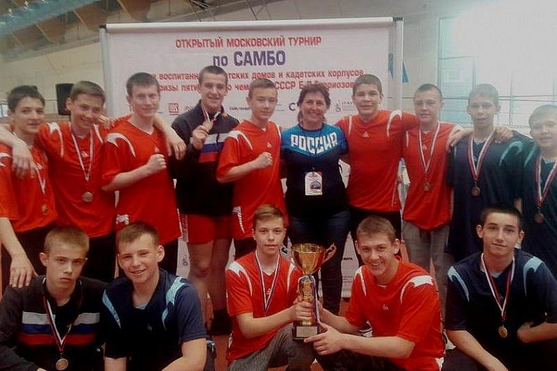 Кубанские кадеты стали призерами открытой спартакиады по самбо в Москве 