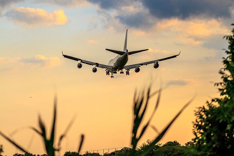 Совершивший вынужденную посадку из-за смерти пассажира в Сочи самолет вылетел на Кипр