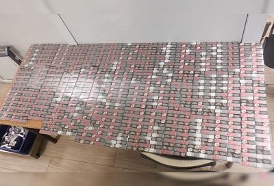 Около 800 пачек стиков конфисковали у пассажирки рейса в Стамбул в аэропорту Краснодара