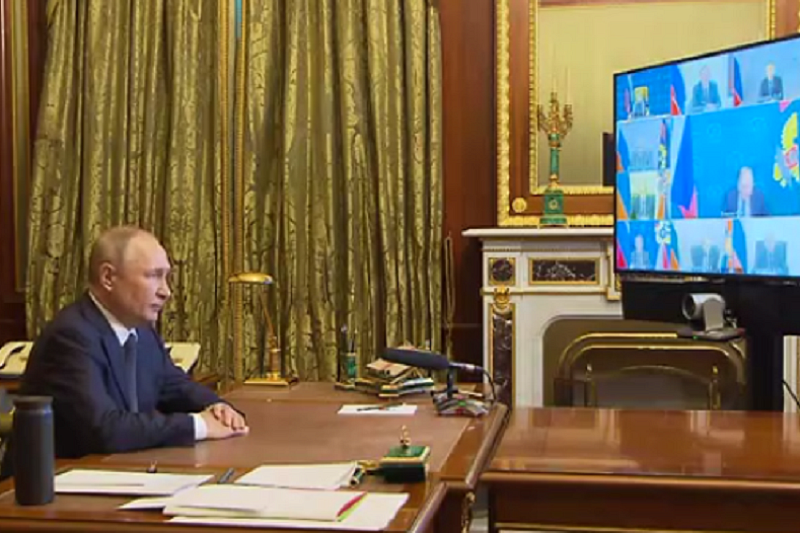 Владимир Путин: «Оставлять без ответа преступления киевского режима просто невозможно»