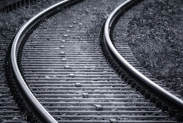 Под Туапсе пассажирский поезд сбил насмерть 76-летнего пенсионера
