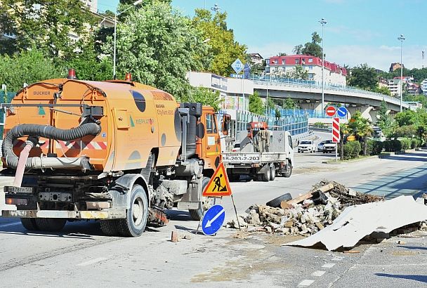 В Сочи практически закончили очистку пострадавших от последствий стихии улиц и придомовых территорий