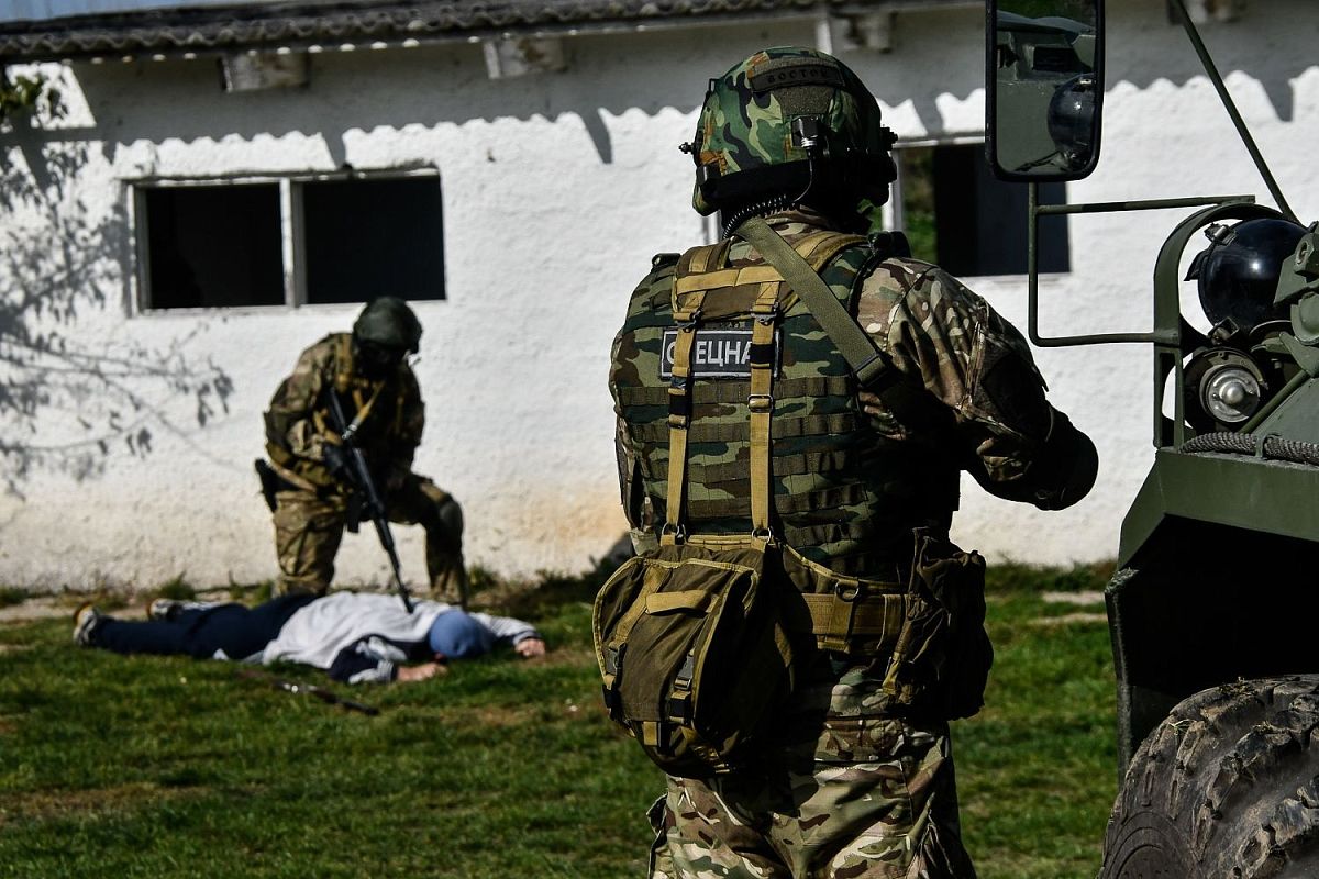 Под Усть-Лабинском «Акула» ловила опасных преступников, сбежавших в ходе учений