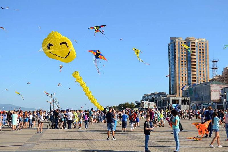 День города в Новороссийске отметят фестивалем воздушных змеев