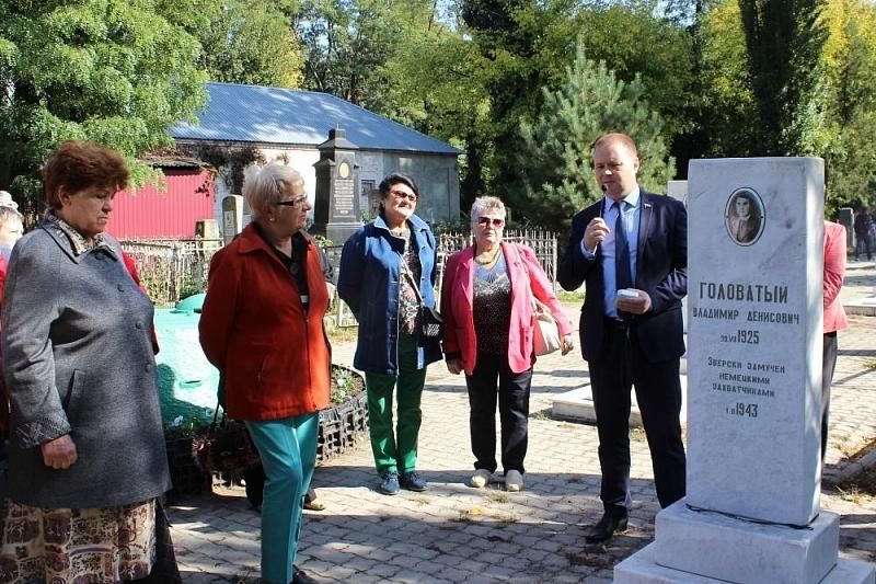 Краснодарцев приглашают на бесплатную историческую экскурсию по Всесвятскому кладбищу